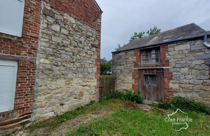 Hargnies 08 Ardennes. Un ensemble d'un gite avec jardin et d — photo 4