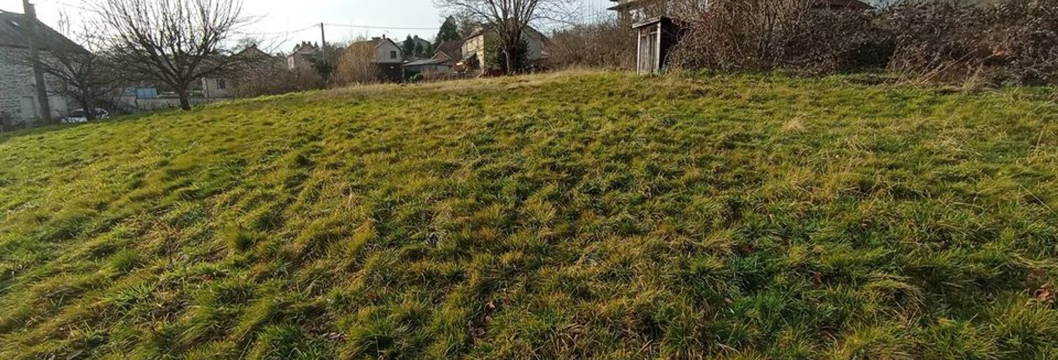 Terrain  2250 m² à vendre à Le Mayet-de-Montagne (03250)