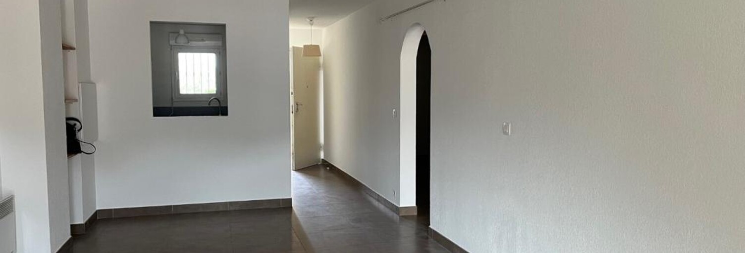 Appartement 3 Pièces 74 m² à louer à L'Île-Rousse (20220)