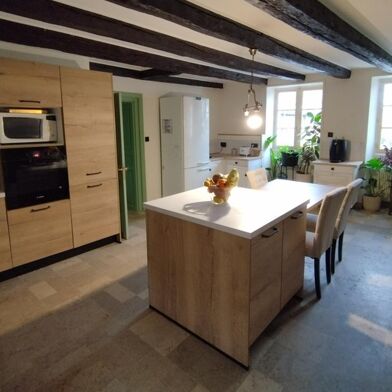 Maison 7 pièces 225500 €