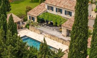 Maison 6 Pièces 257 m² à vendre à Paradou (13520)