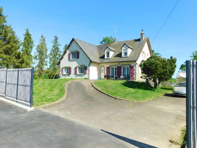 Maison à vendre 8 pièces LA CHAPELLE JANSON (35) — photo du bien