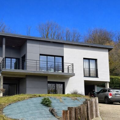 Maison 4 pièces 421000 €