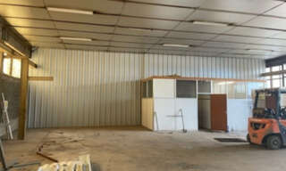 Commerce 2 Pièces 273 m² à louer à Varetz (19240)