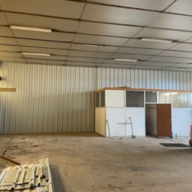 Commerce 2 pièces 788 €