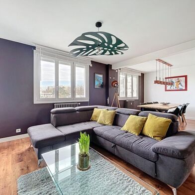 Appartement 3 pièces 930 €