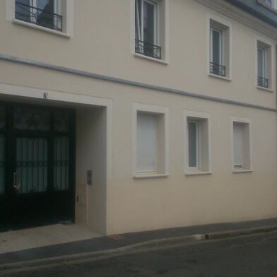 Appartement 3 pièces 1060 €