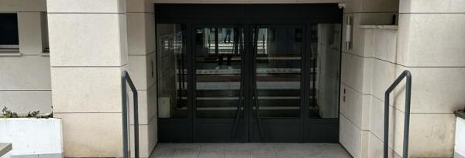 Appartement 1 Pièce 27 m² à louer à Suresnes (92150)