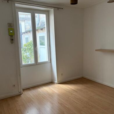 Appartement 2 pièces 620 €