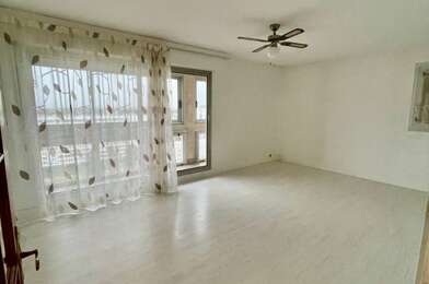 Appartement 4 pièces 900 €