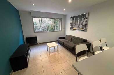 Appartement 1 pièces 700 €