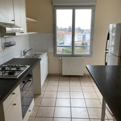 Appartement 4 pièces 1436 €