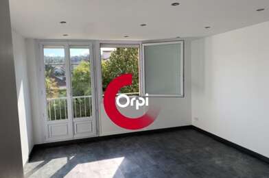 Appartement 3 pièces 163000 €