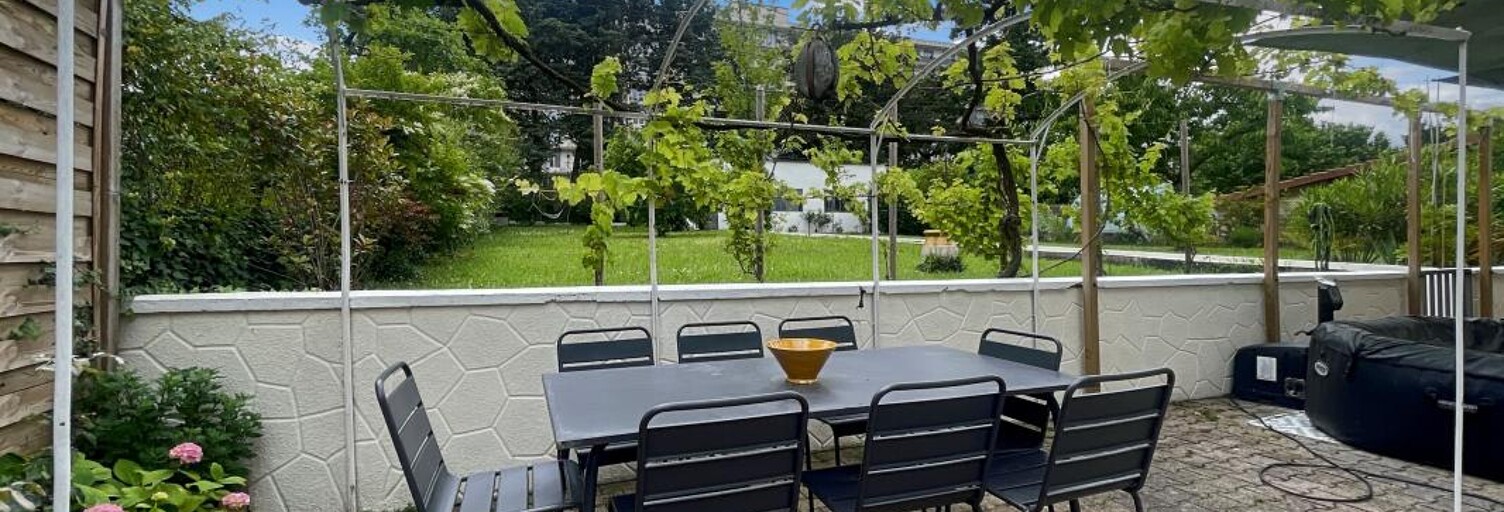 Maison 5 Pièces 146 m² à vendre à Décines-Charpieu (69150)