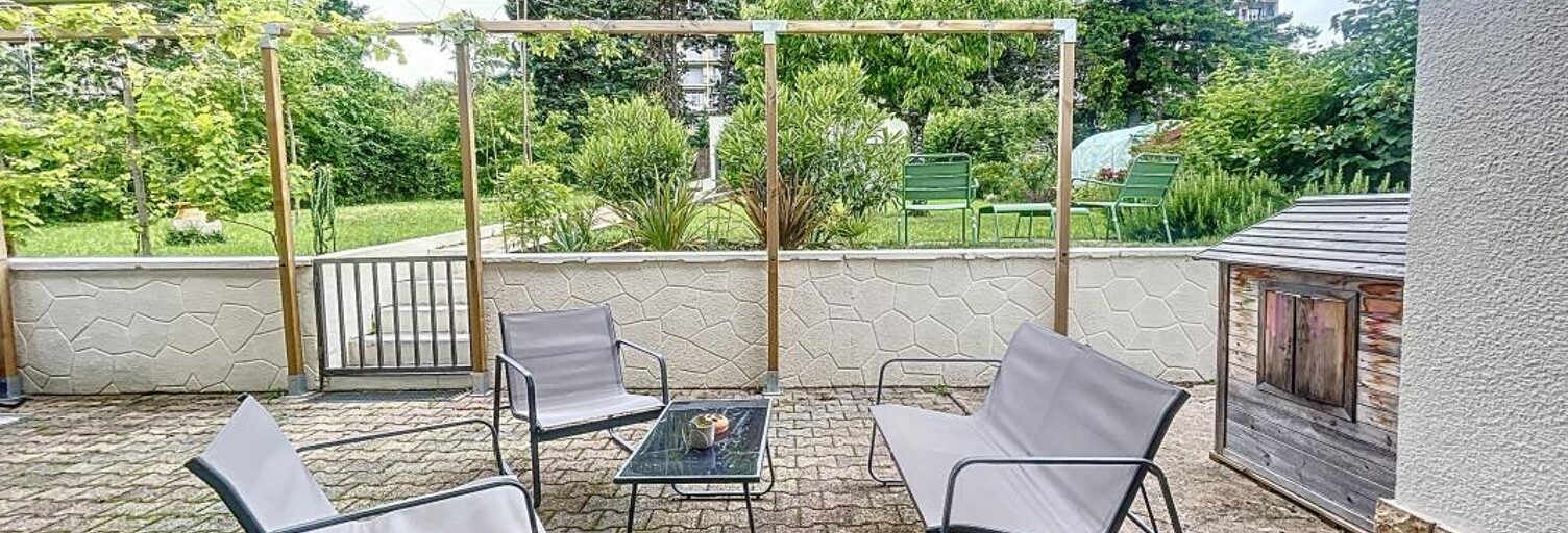 Maison 5 Pièces 146 m² à vendre à Décines-Charpieu (69150)