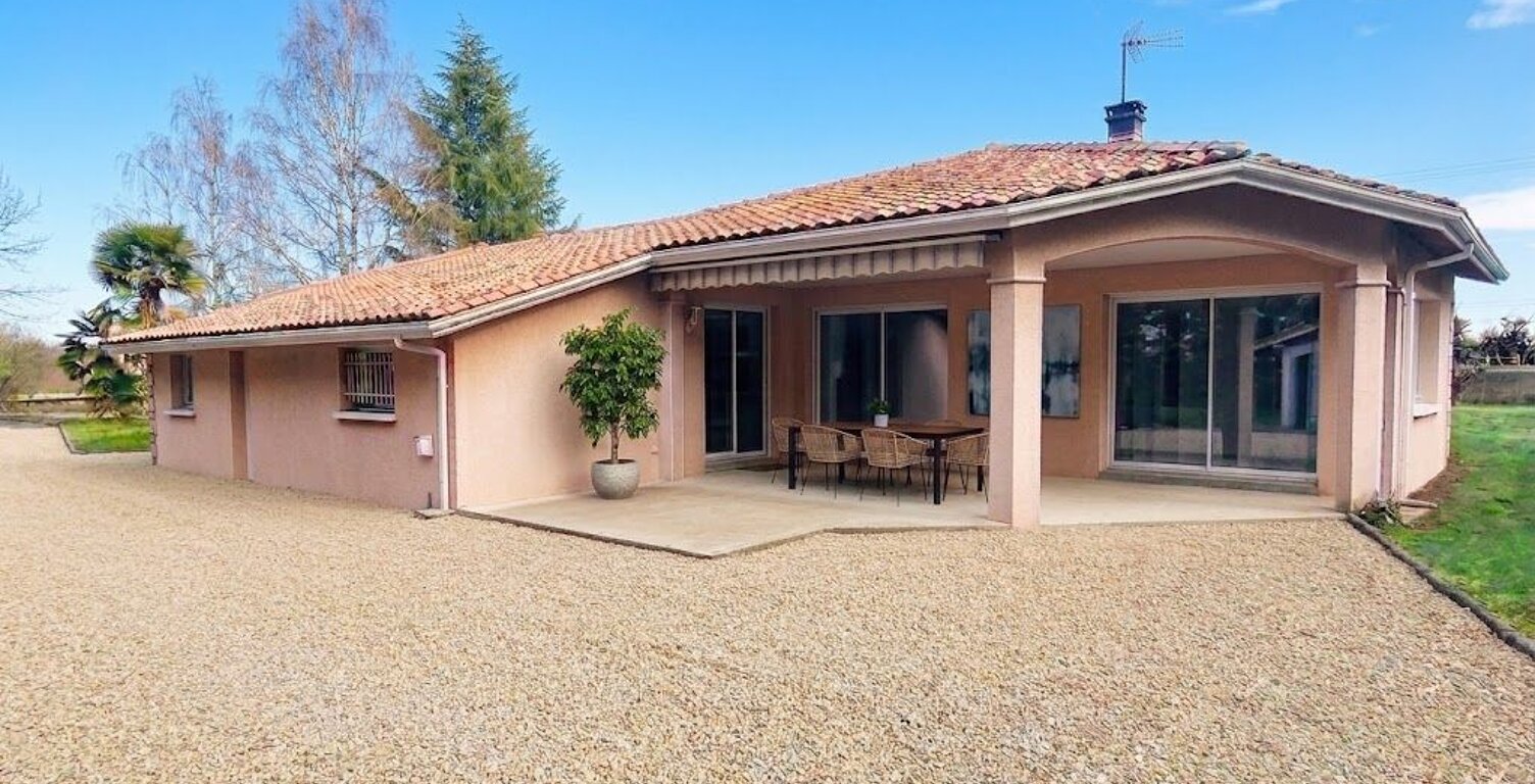 Maison 4 chambres, double garage — photo 1