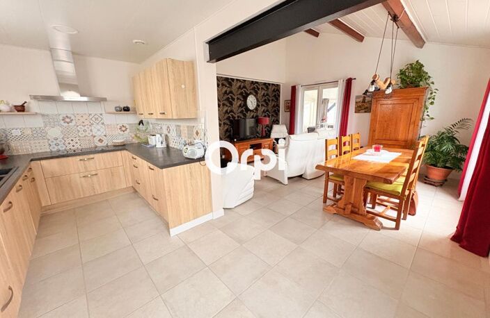 Maison 4 pièces - 90 m² à MARENNES — photo 2