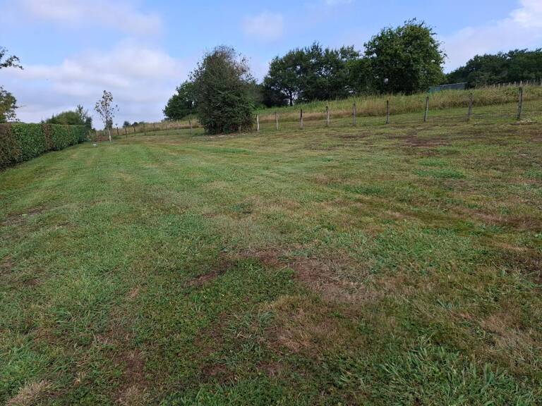 Terrain À Vendre — photo 1