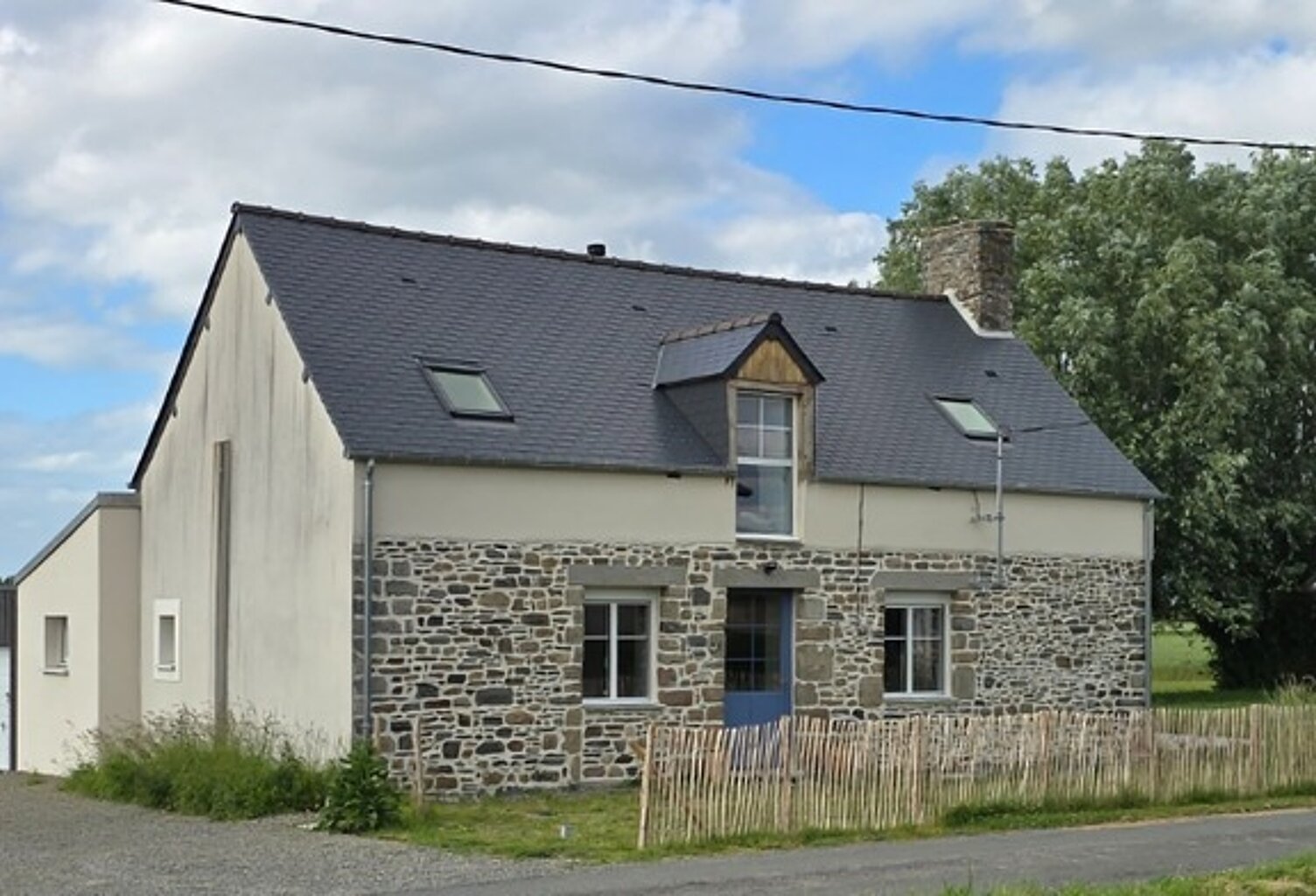 Maison 133m² au sol, 4 Chambres - sur CHERRUEIX - proche mer — photo 1