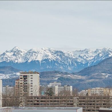 Appartement 4 pièces 145000 €