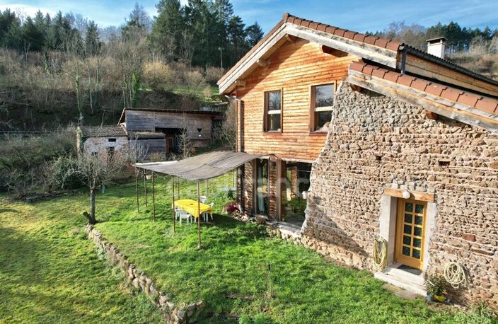 MAISON DE 220 M2, RÉNOVÉE EN 2014, TERRAIN DE 6 HA, 4 CHAMBRES, SALLE DE JEUX, 3 PUITS, ÉTANG, ASSAINISSEMENT AUX NORMES À VENIR, POMPE À CHALEUR DE 2016 AVEC CHAUFFAGE AU SOL, FIBRE OPTIQUE — photo 4
