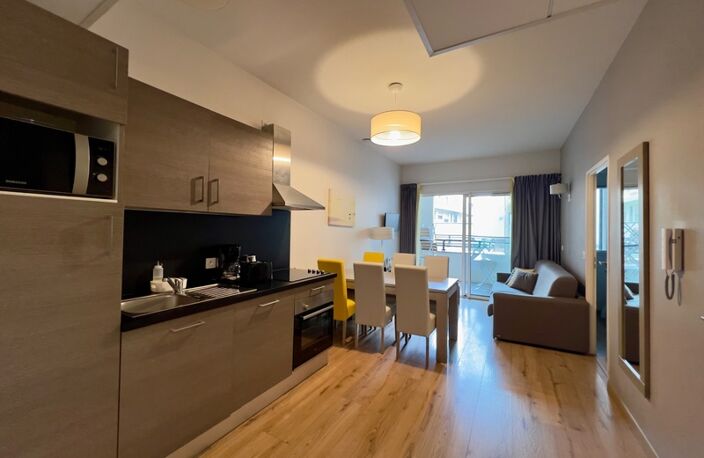 Appartement T2 cabine avec terrasse pour investisseur – Biarritz, Avenue Reine Victoria — photo 3