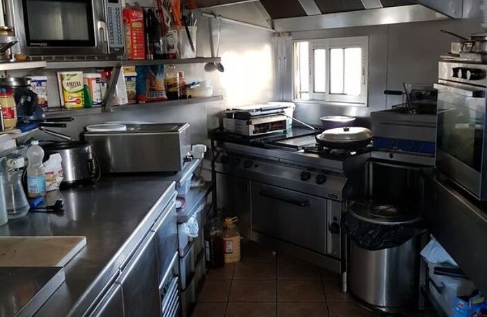 Local commercial à vendre à PUY-GUILLAUME (63) — photo 4