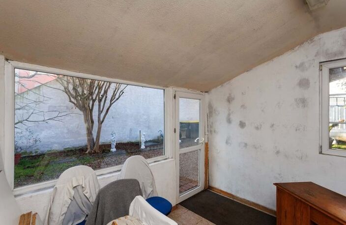 Fonds de commerce Traiteur à vendre DIGOIN (71) + maison et local — photo 4