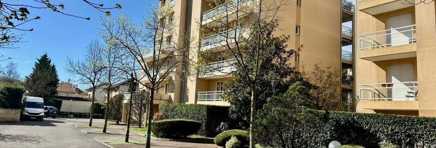 Appartement 3 Pièces 75 m² à vendre à Bron (69500)