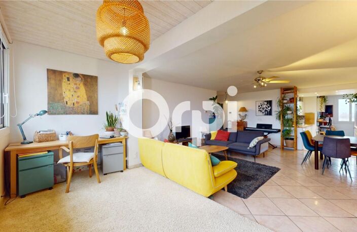 Appartement T4 entièrement rénové au 5 ème et dernier étage — photo 4