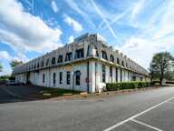 A LOUER Local activité 1 290m² dont 250m² de bureaux Courcouronnes — photo 2