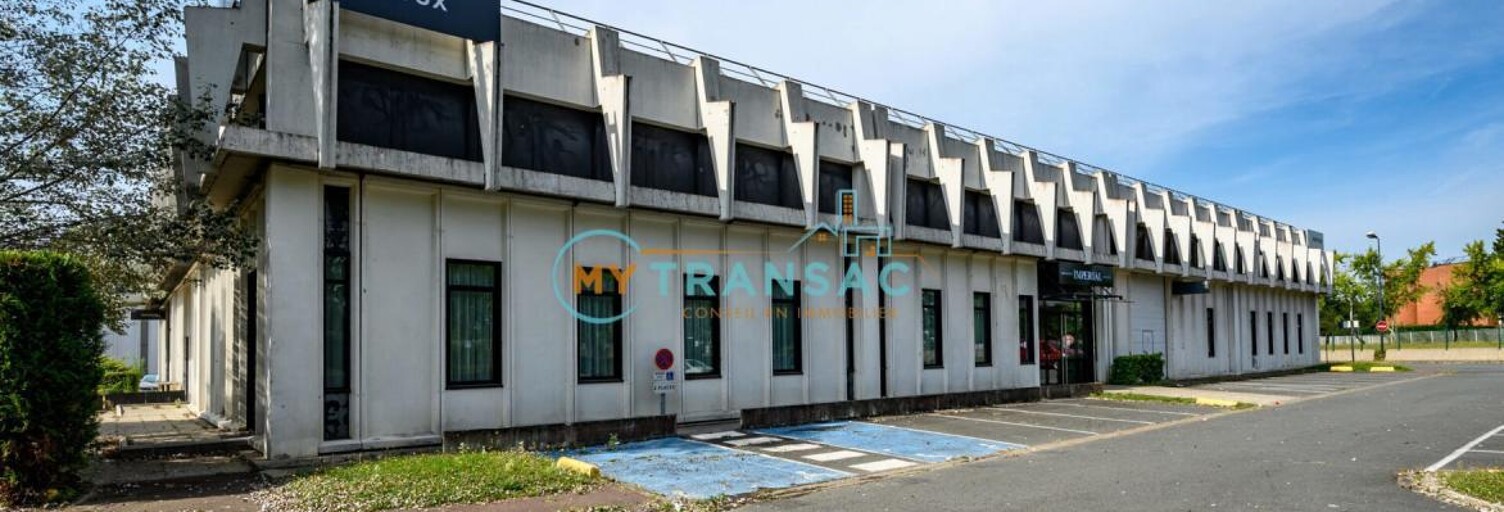 Local industriel  428 m² à louer à Évry-Courcouronnes (91080)