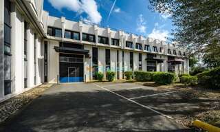 Local industriel  849 m² à louer à Évry-Courcouronnes (91080)