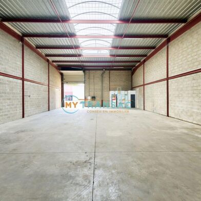 Local industriel  3325 €