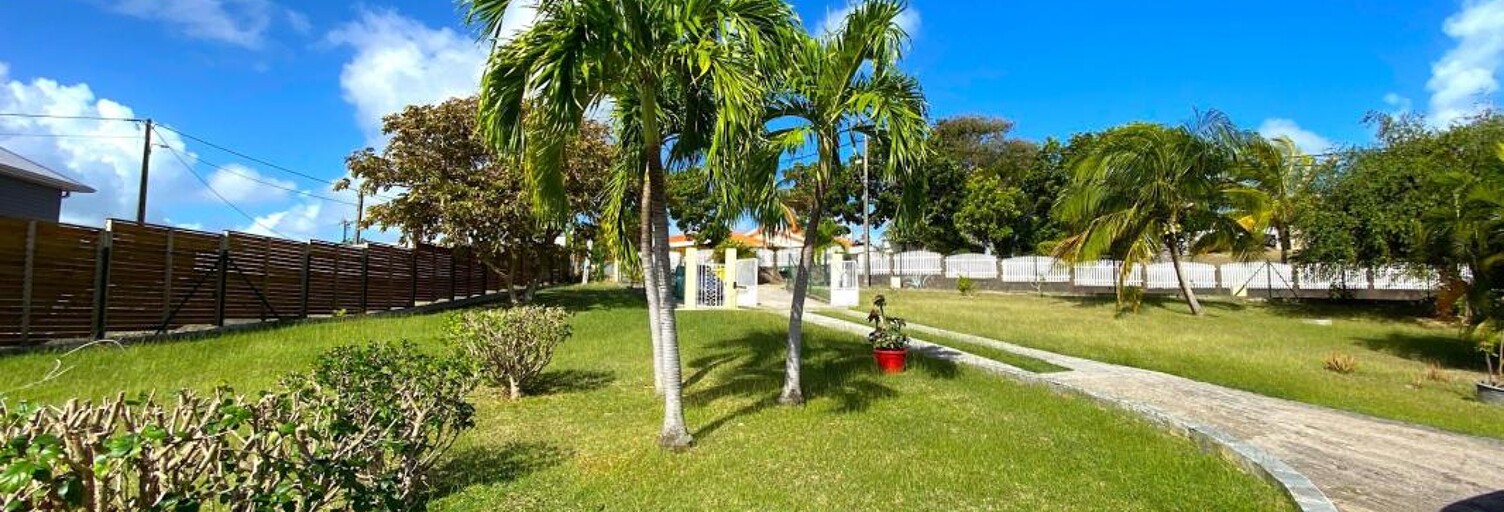 Maison 5 Pièces 165 m² à louer à Le François (97240)