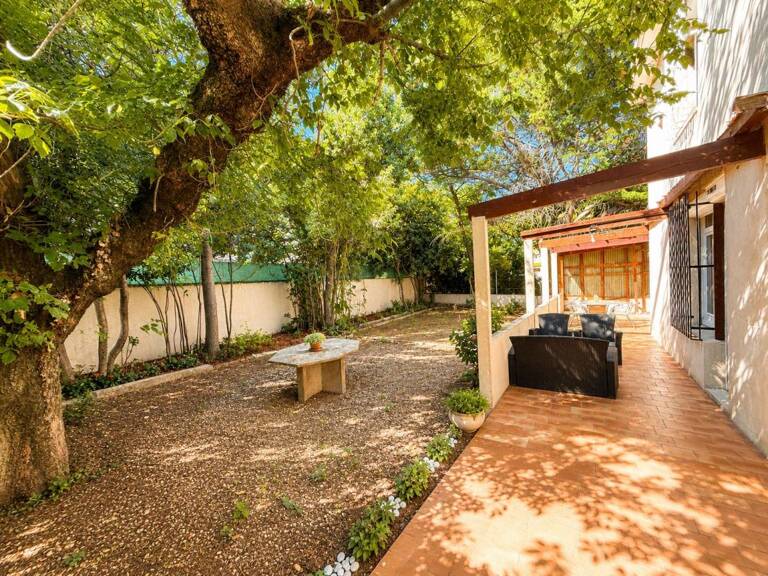 À vendre – Maison familiale 4 chambres avec jardin arboré – Avignon — photo 1