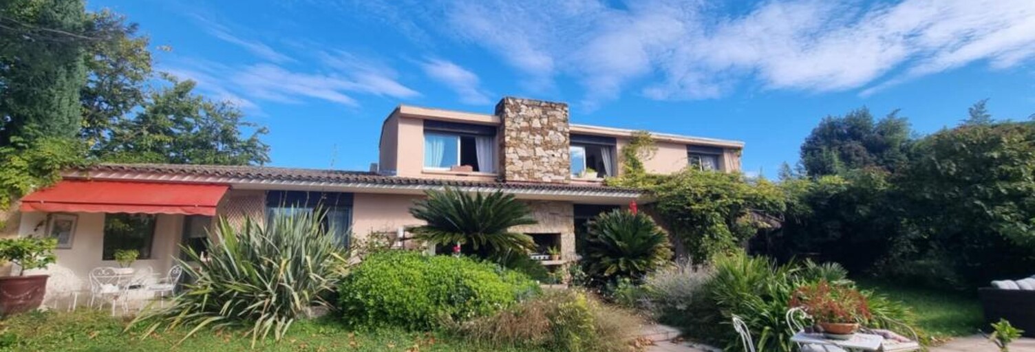 Maison 5 Pièces 256 m² à vendre à Avignon (84140)