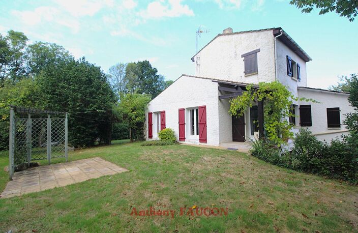 Maison Landeronde 7 pièce(s) 162 m2 — photo 2
