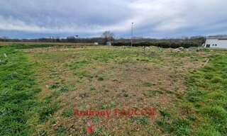 Commerce  2176 m² à vendre à Château-Guibert (85320)