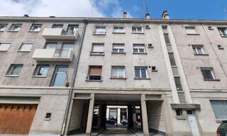 Garage   m² à louer à Tours (37000)