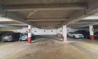 Garage   m² à louer à Tours (37000)
