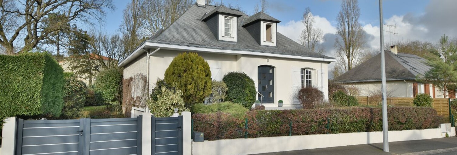 Maison 7 Pièces 163 m² à vendre à Cholet (49300)