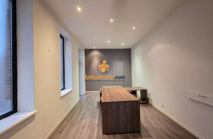Local polyvalent 95 m²  avec cave — photo 4