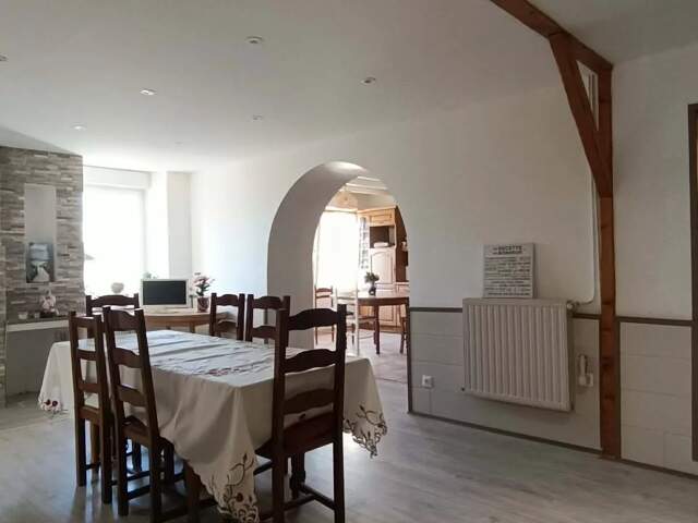 ROHAN - GRANDE MAISON FAMILIALE 6 CHAMBRES — photo du bien