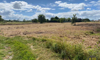 Terrain   m² à vendre à Saint-Genès-de-Blaye (33390)