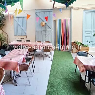 Commerce  156450 €