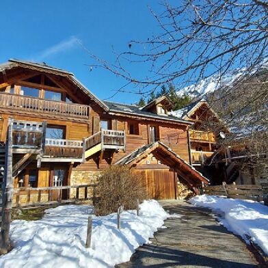 Maison 8 pièces 585000 €