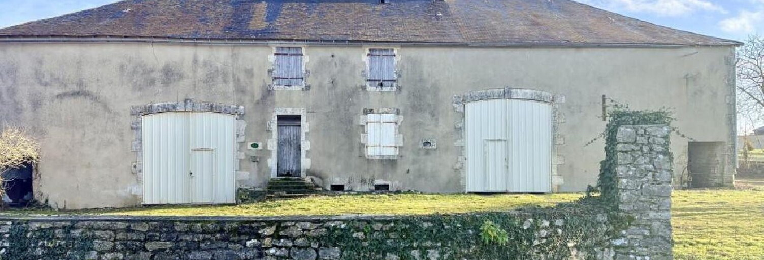 Maison 5 Pièces 187 m² à vendre à Nanteuil-en-Vallée (16700)