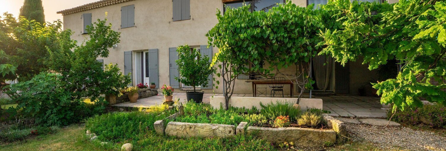 Maison 9 Pièces 245 m² à vendre à Bédoin (84410)