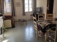 Draguignan centre bel F2/3 bon état lumineux calme 94340EUR cr — photo 3